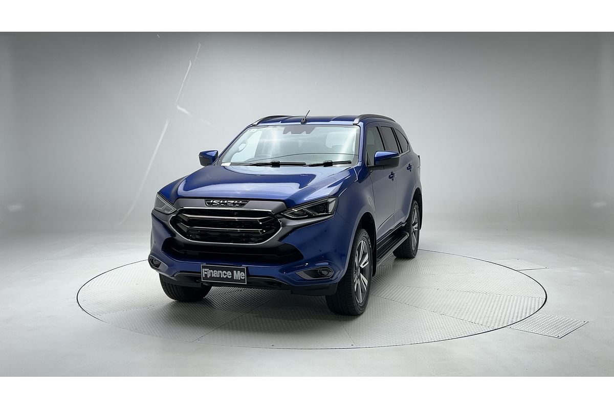 2022 Isuzu MU-X LS-T