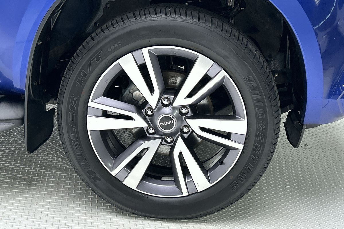 2022 Isuzu MU-X LS-T