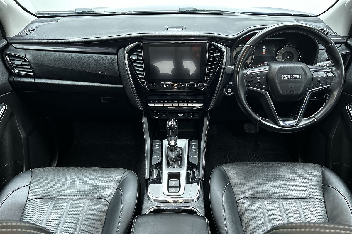 2022 Isuzu MU-X LS-T