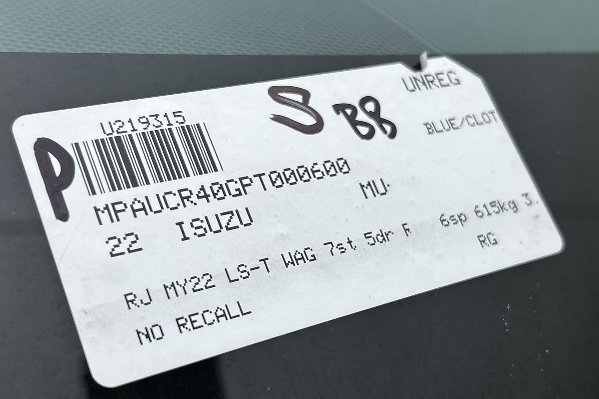 2022 Isuzu MU-X LS-T