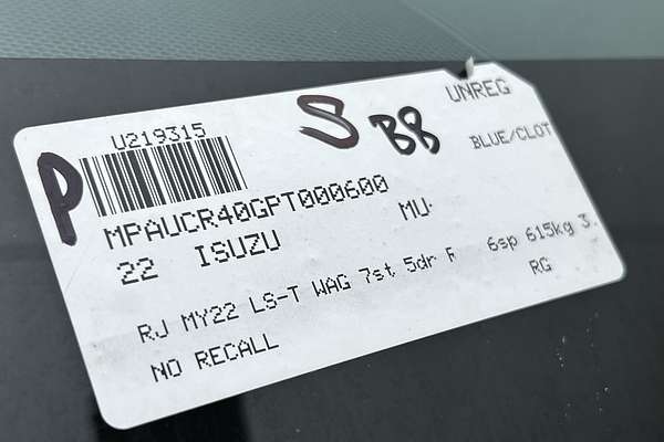 2022 Isuzu MU-X LS-T