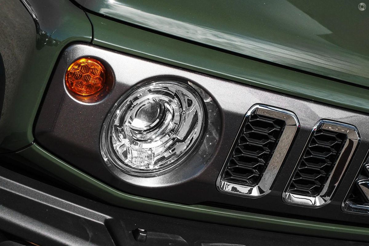 2025 Suzuki Jimny