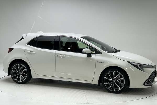 2022 Toyota Corolla ZR Hybrid ZWE211R