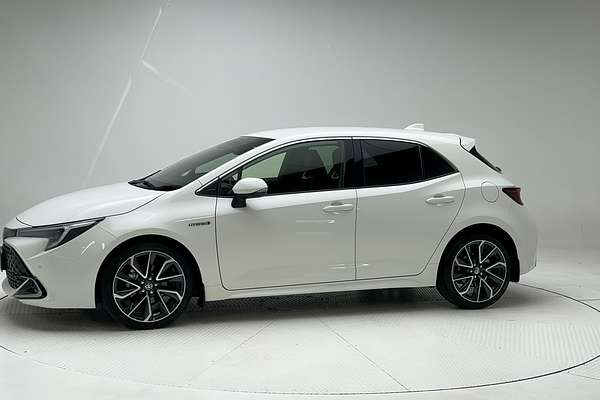 2022 Toyota Corolla ZR Hybrid ZWE211R