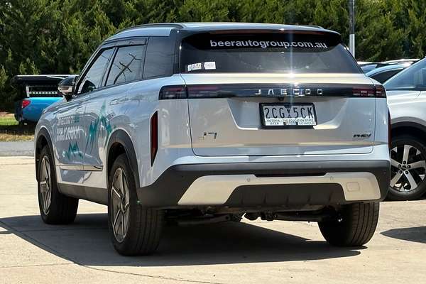 2025 Jaecoo J7 SHS Summit