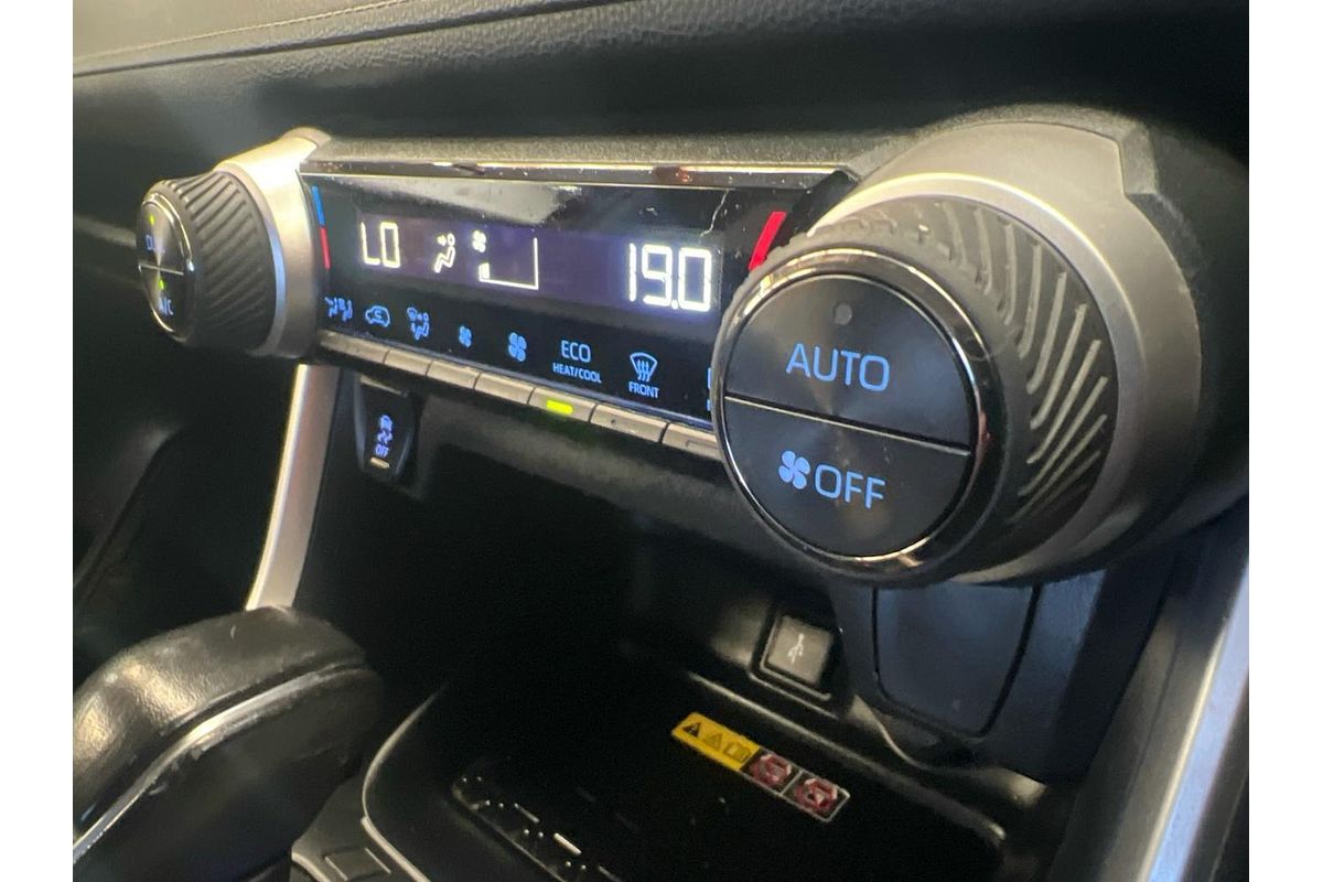 2021 Toyota RAV4 GXL AXAH52R