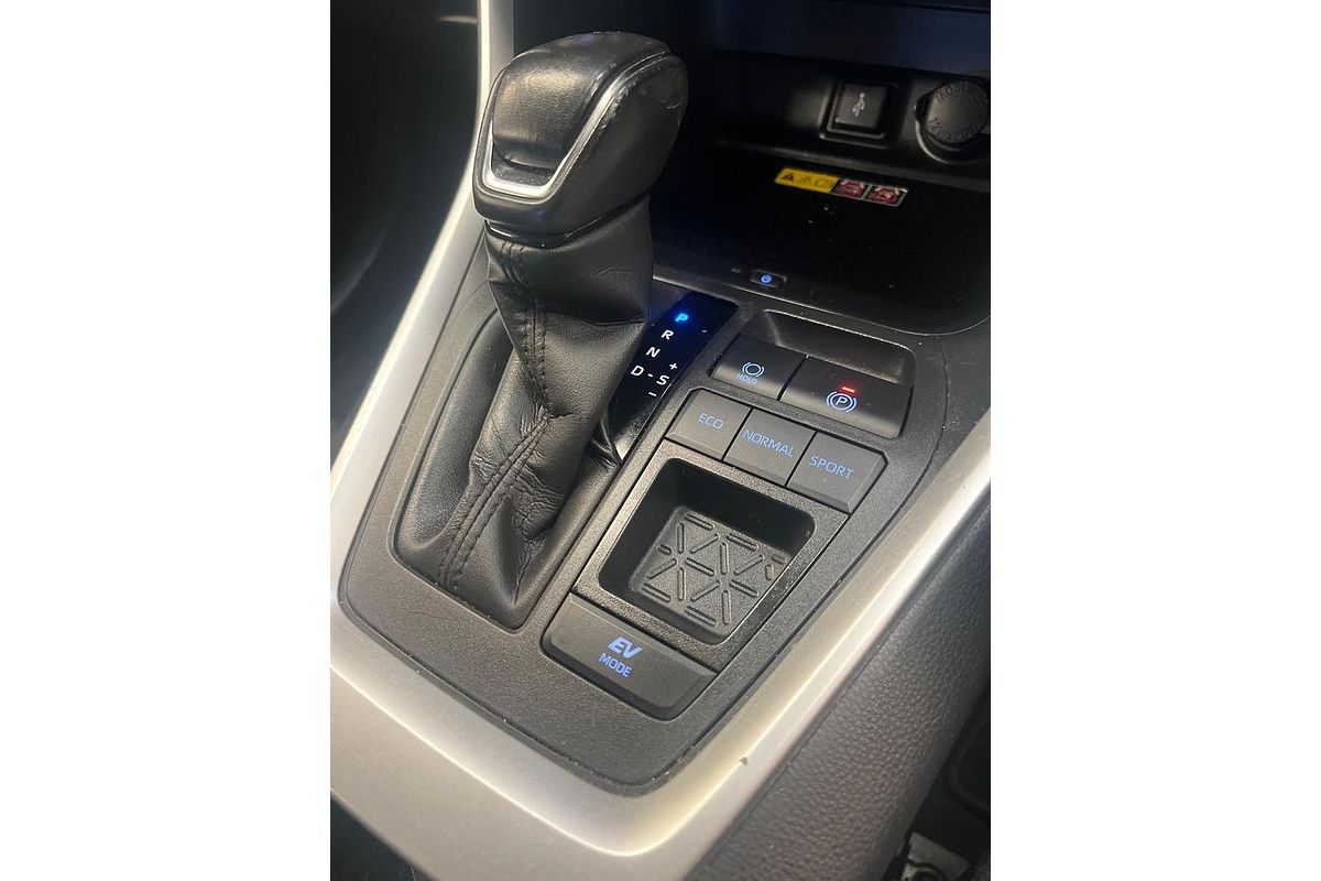 2021 Toyota RAV4 GXL AXAH52R