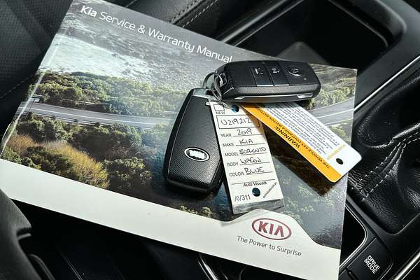 2019 Kia Sorento SLi UM
