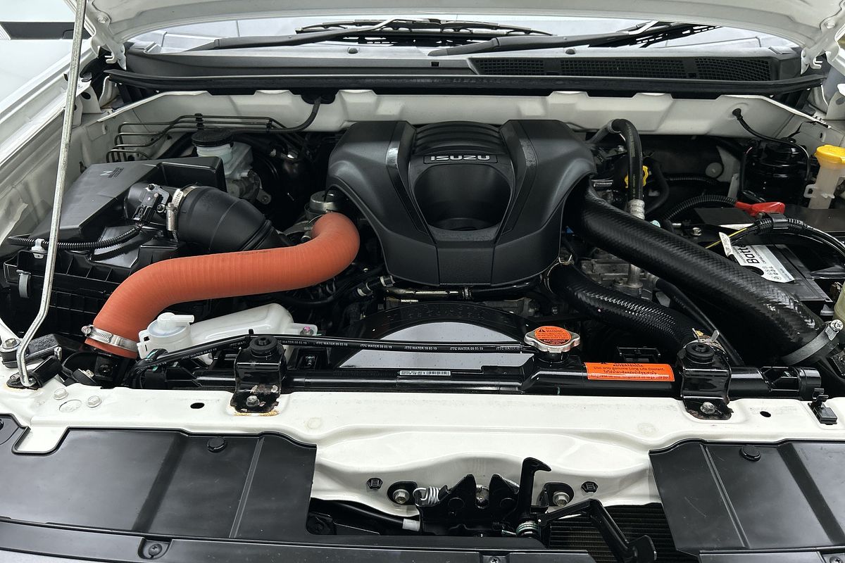 2019 Isuzu D-MAX SX High Ride Rear Wheel Drive