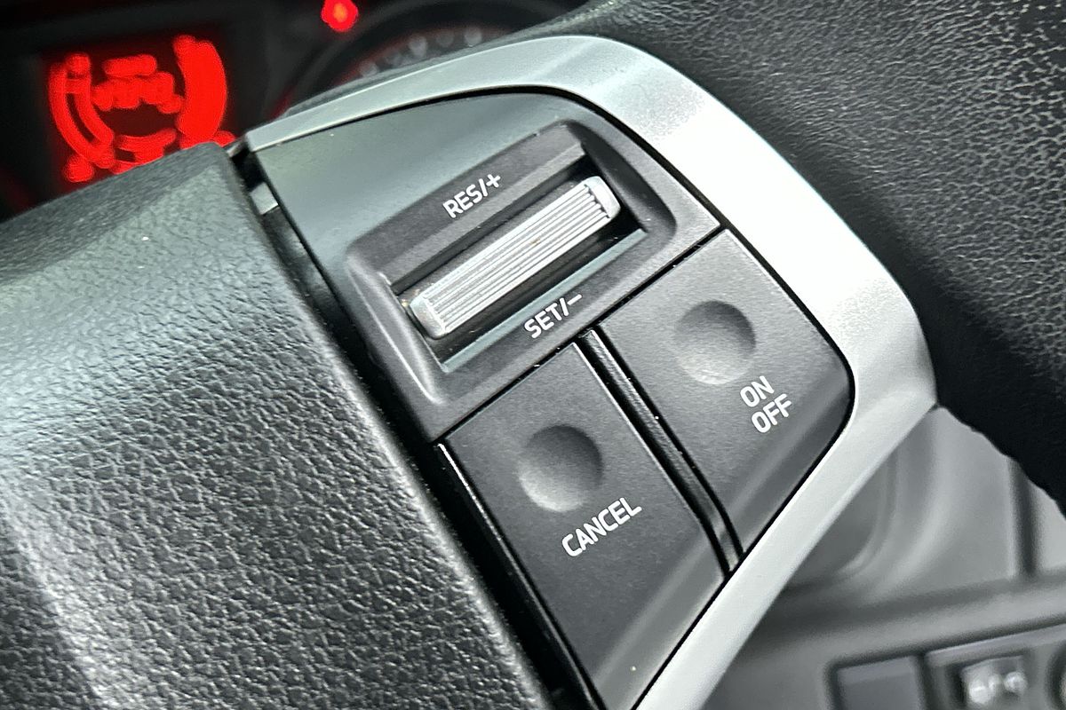 2019 Isuzu D-MAX SX High Ride Rear Wheel Drive