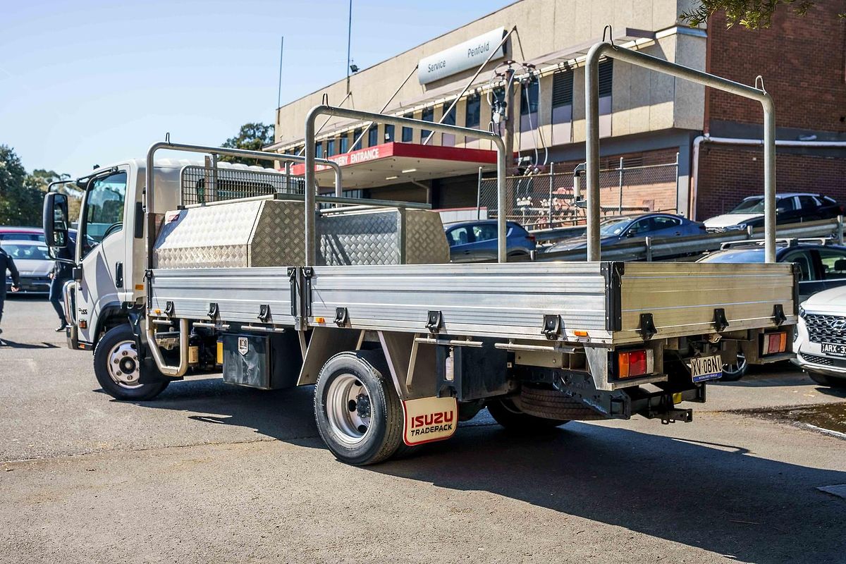 2019 Isuzu N Series NPR 45/55-155 4x2 SWB