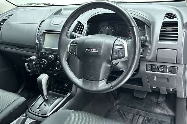 2019 Isuzu D-MAX SX High Ride Rear Wheel Drive