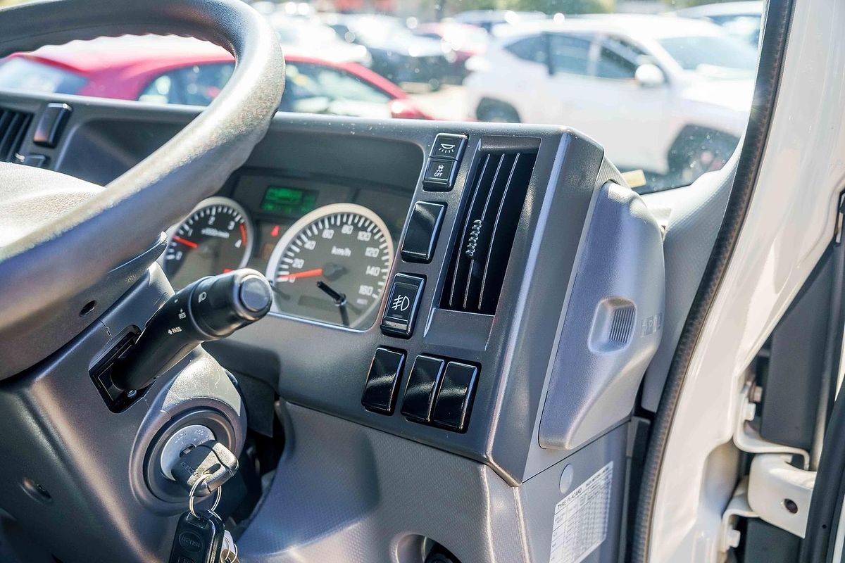 2019 Isuzu N Series NPR 45/55-155 4x2 SWB