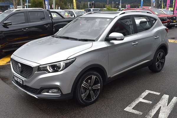 2020 MG ZS Essence AZS1