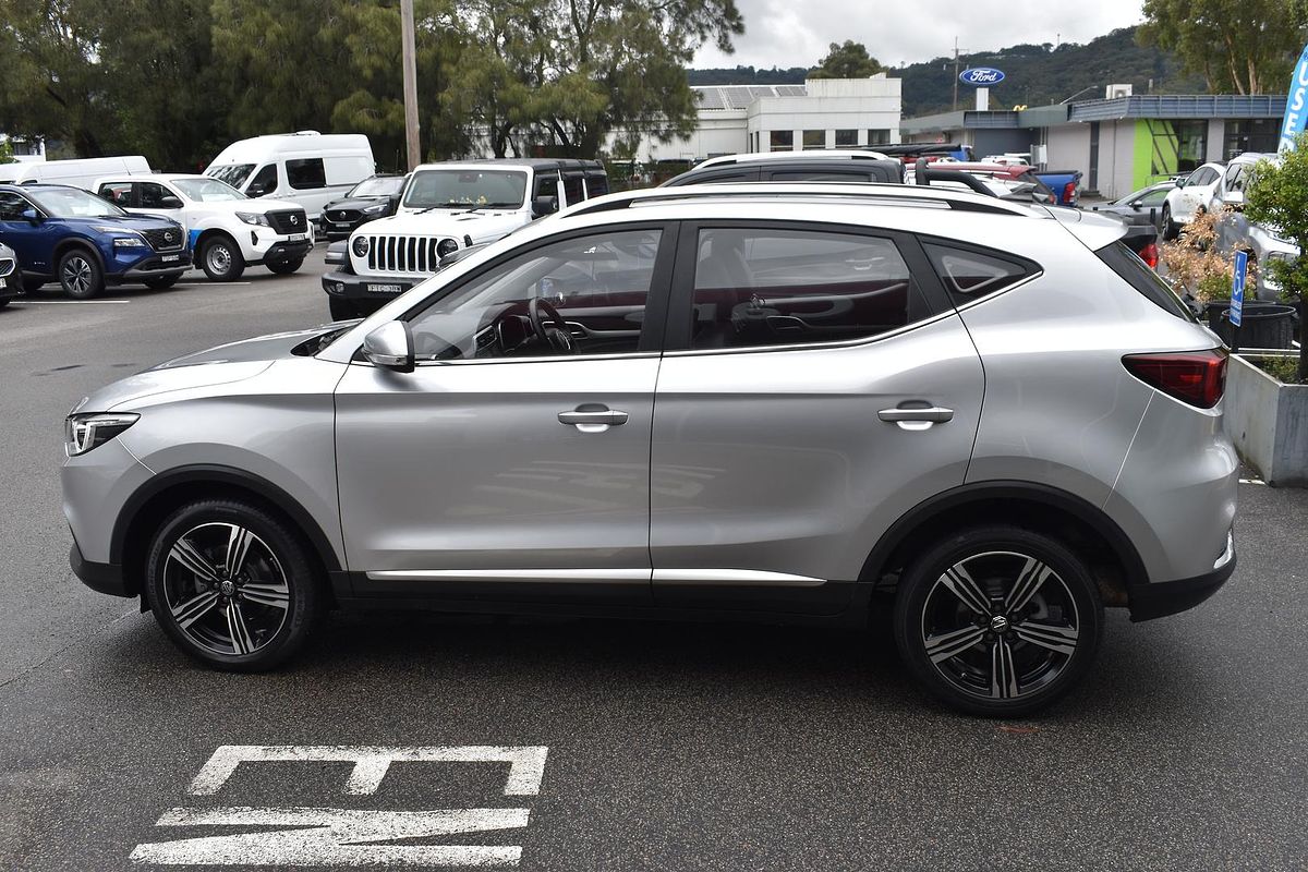 2020 MG ZS Essence AZS1