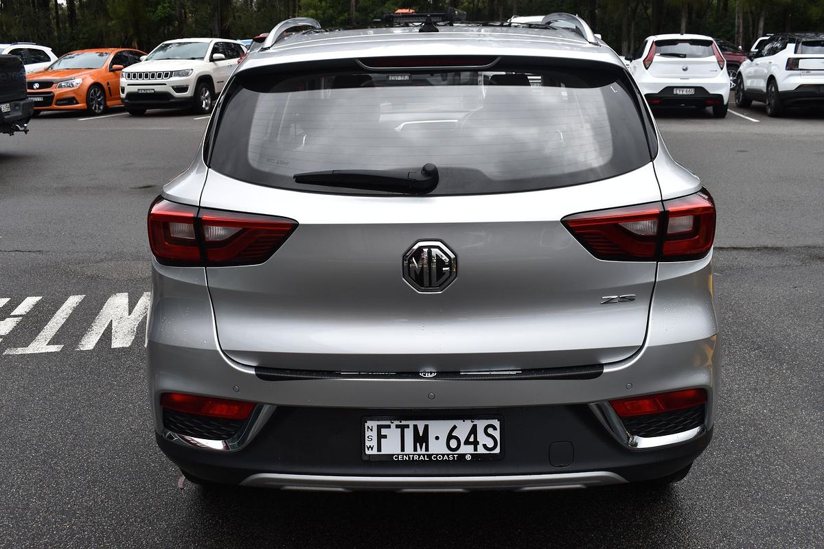 2020 MG ZS Essence AZS1