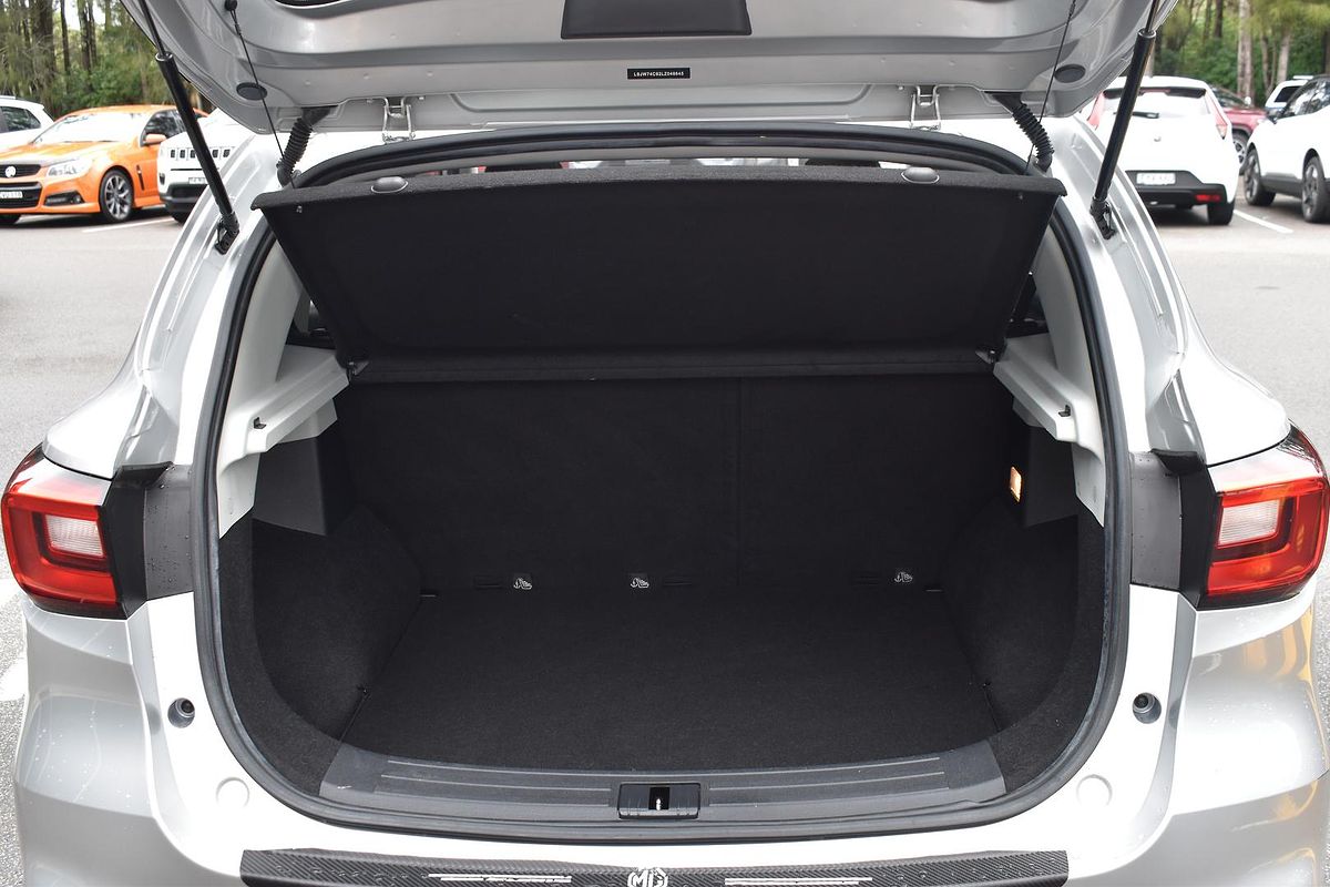 2020 MG ZS Essence AZS1