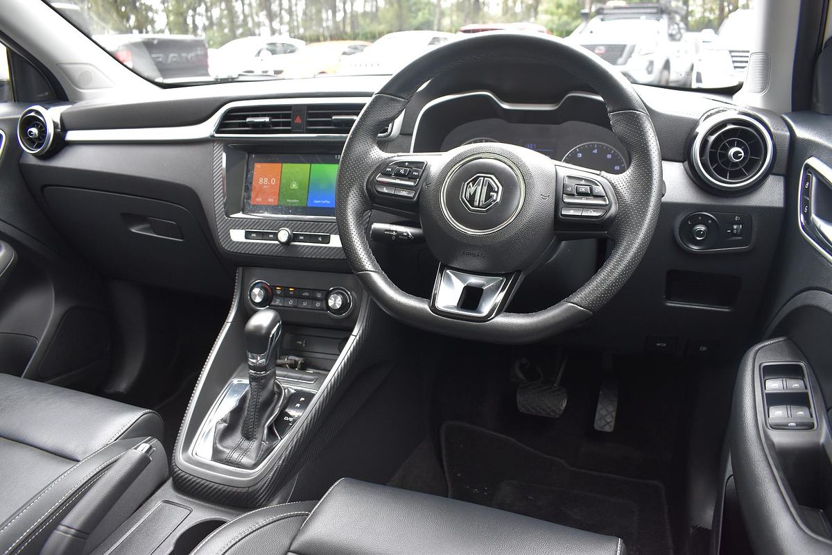 2020 MG ZS Essence AZS1