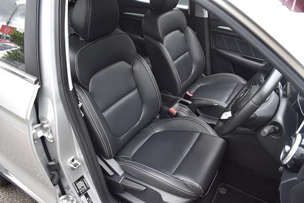 2020 MG ZS Essence AZS1