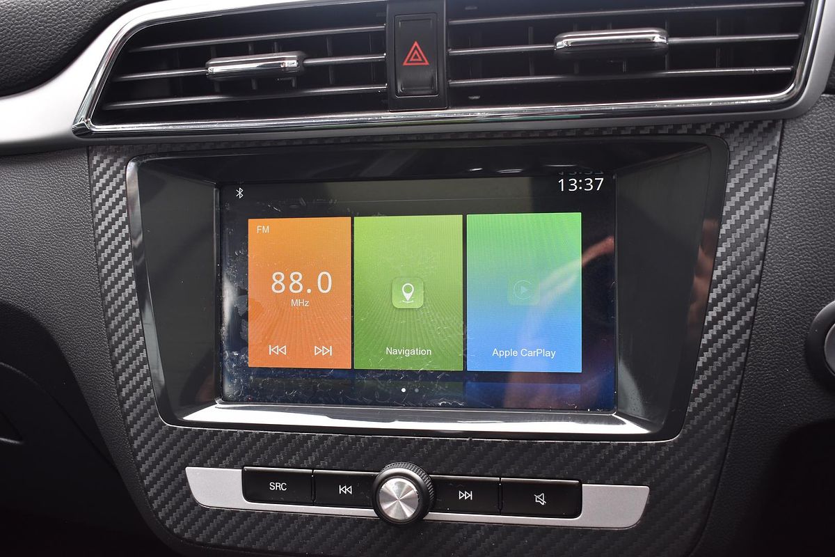 2020 MG ZS Essence AZS1