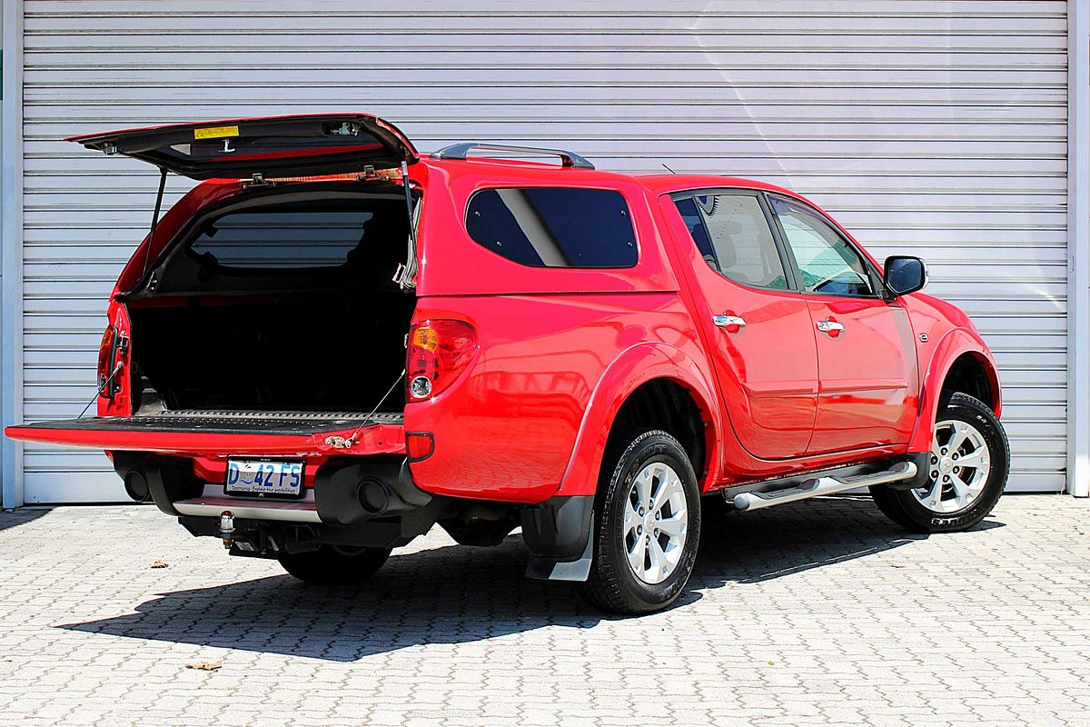 2013 Mitsubishi Triton GLX-R MN 4X4