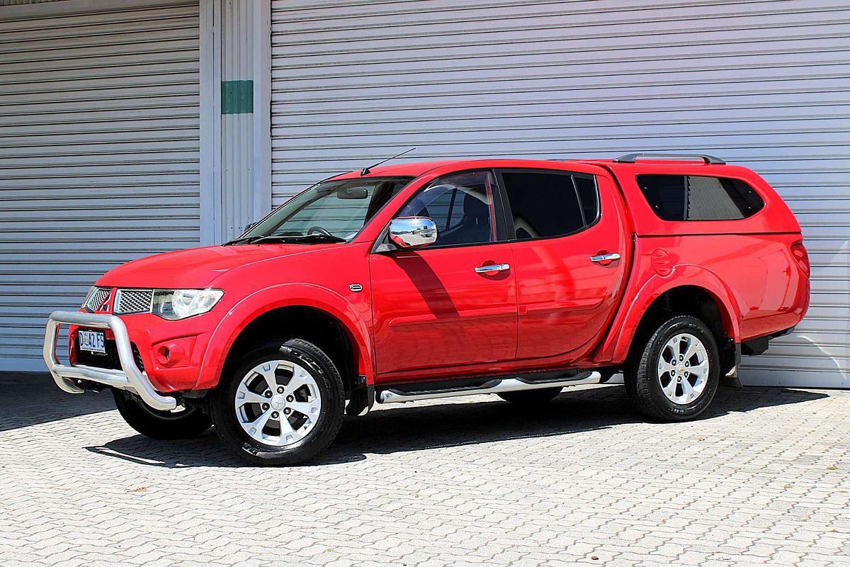 2013 Mitsubishi Triton GLX-R MN 4X4