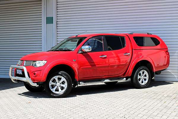 2013 Mitsubishi Triton GLX-R MN 4X4