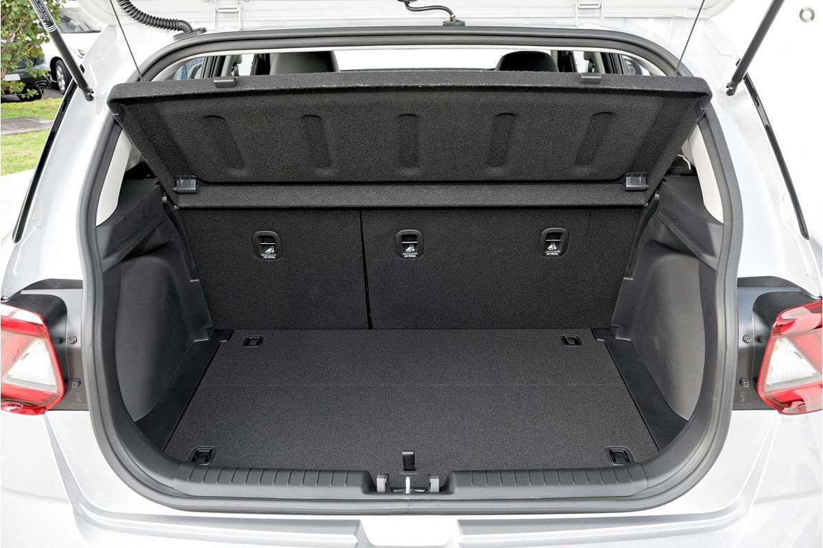 2025 Hyundai Venue Active QX.V5