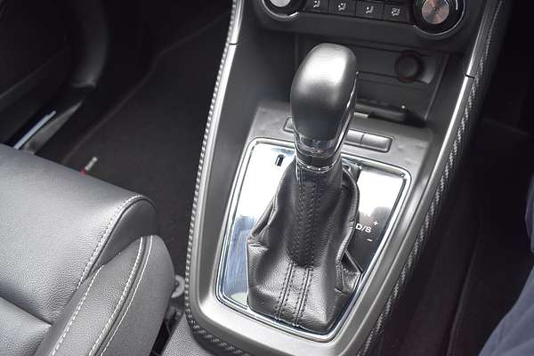 2020 MG ZS Essence AZS1