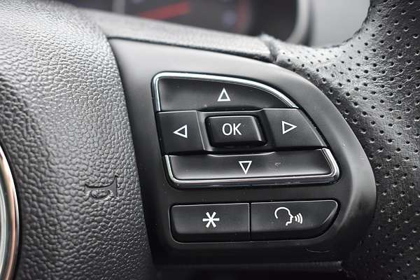 2020 MG ZS Essence AZS1