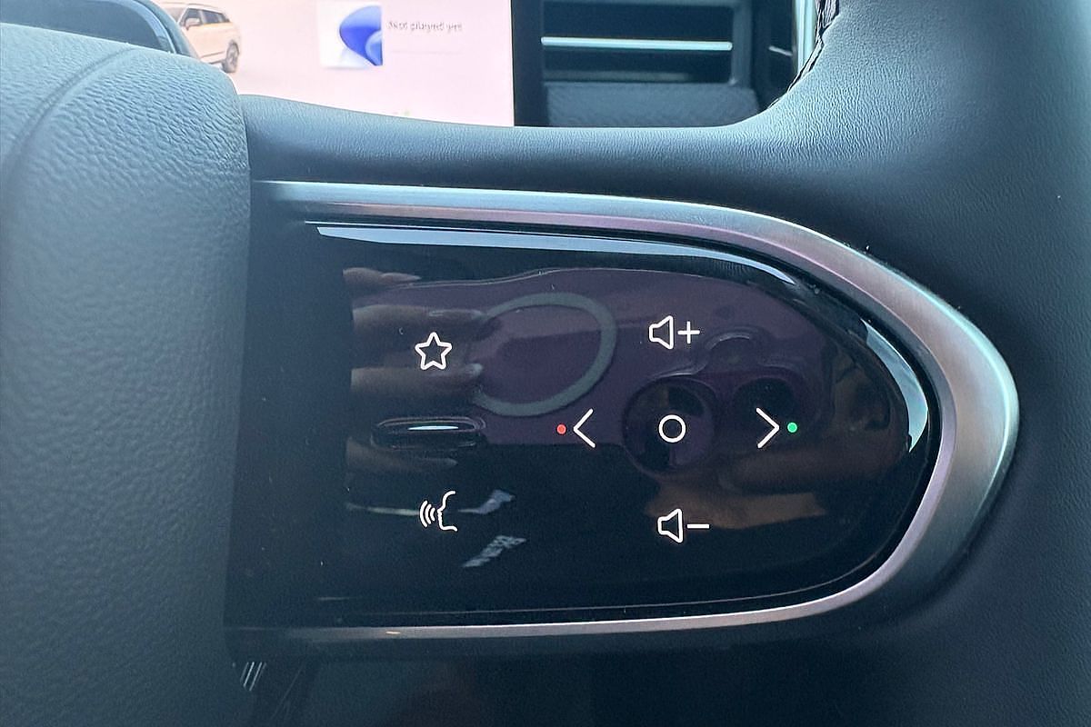 2025 Jaecoo J7 Track