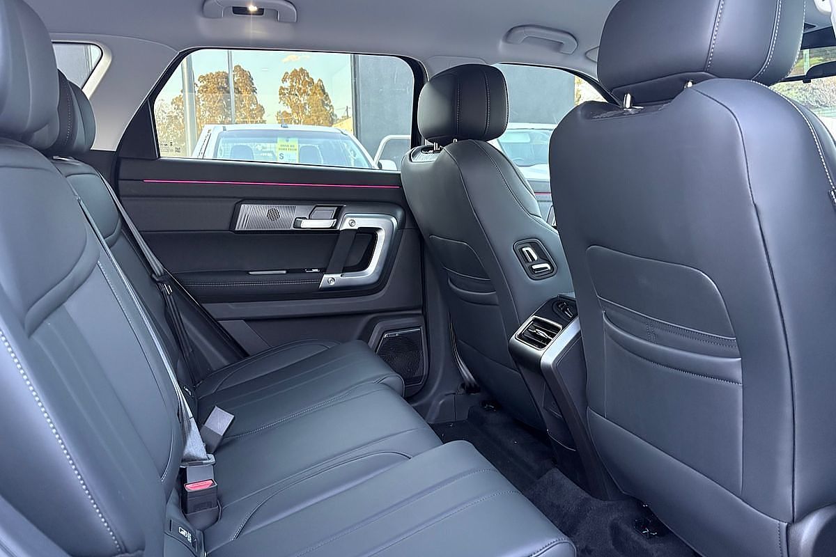 2025 Jaecoo J7 Track