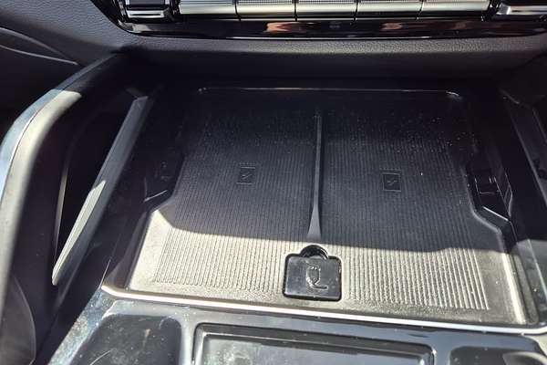 2024 LDV D90 Executive SV9A