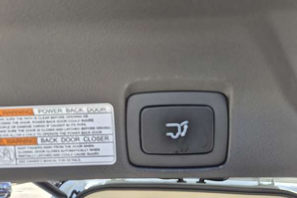 2024 LDV D90 Executive SV9A