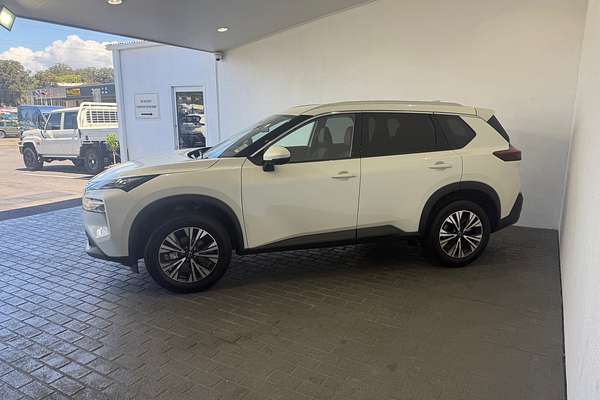 2025 Nissan X-TRAIL ST-L T33