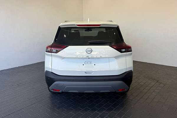 2025 Nissan X-TRAIL ST-L T33
