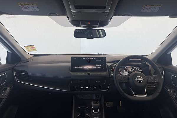 2025 Nissan X-TRAIL ST-L T33