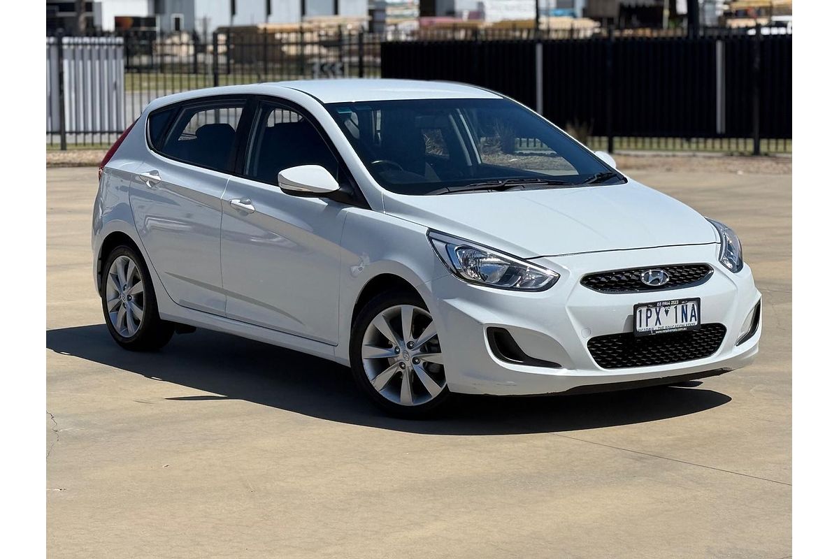 2018 Hyundai Accent Sport RB6