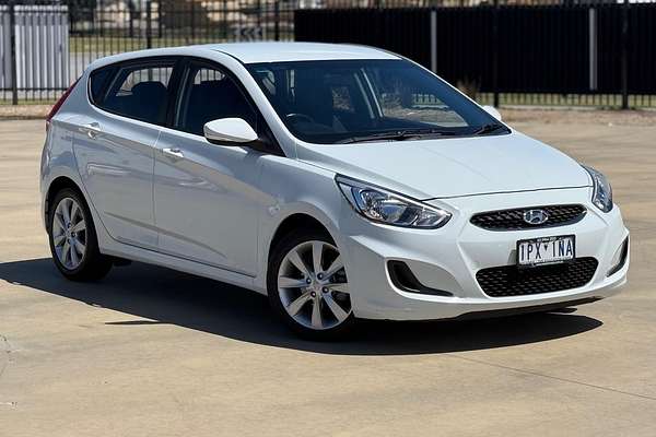 2018 Hyundai Accent Sport RB6
