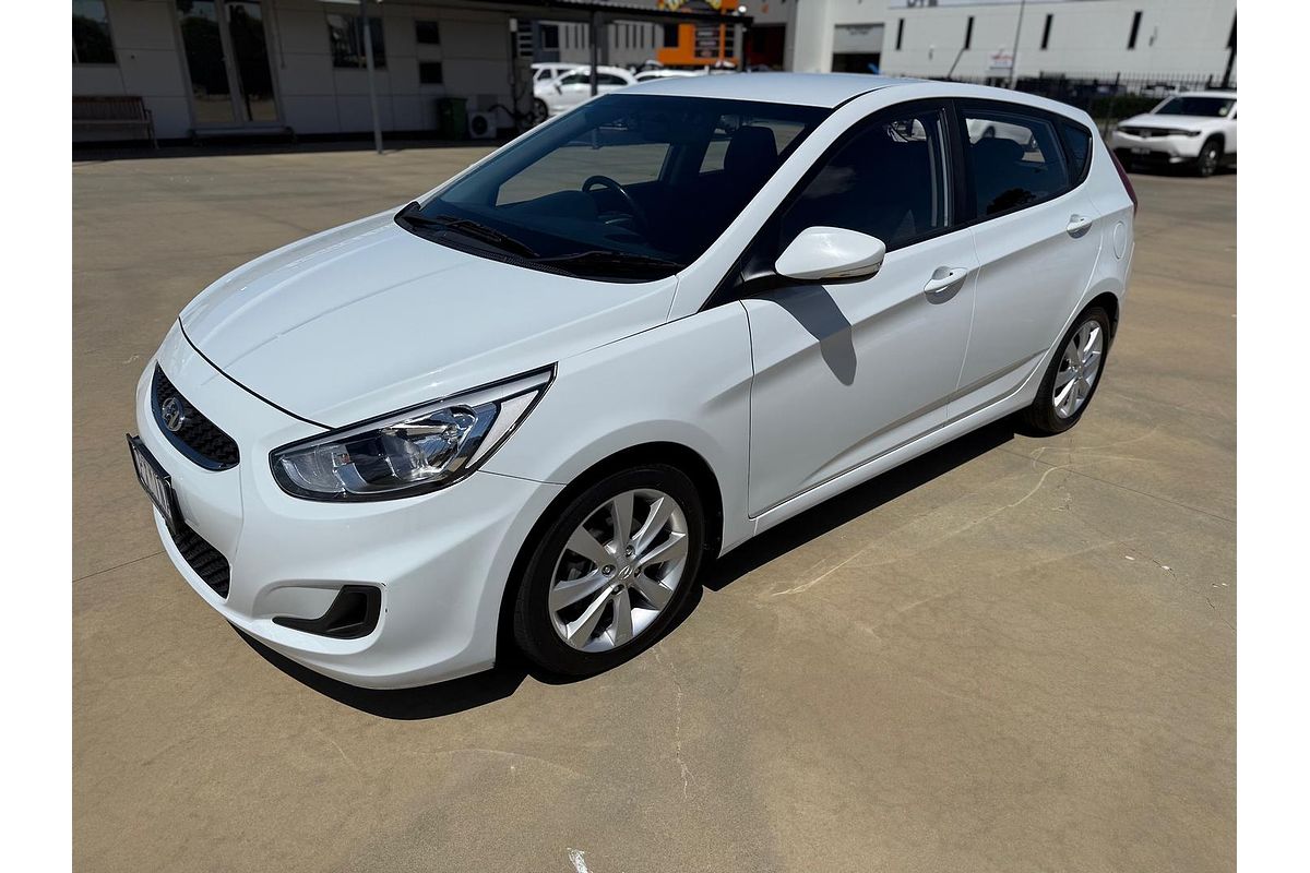 2018 Hyundai Accent Sport RB6