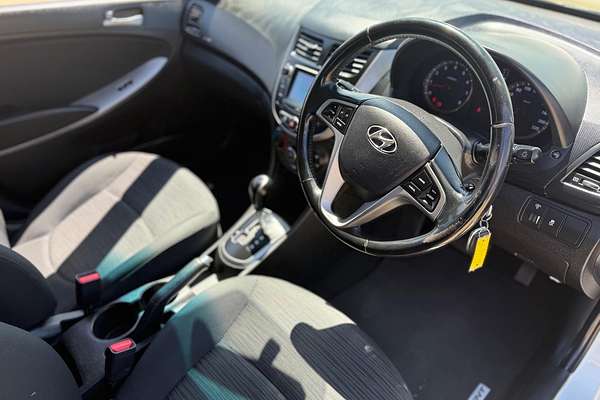 2018 Hyundai Accent Sport RB6