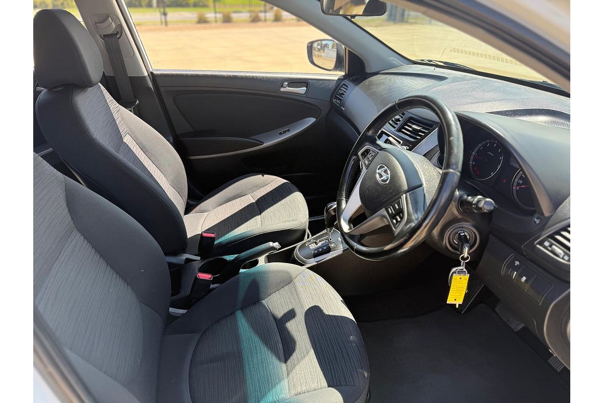 2018 Hyundai Accent Sport RB6