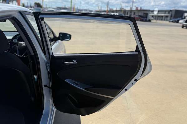 2018 Hyundai Accent Sport RB6