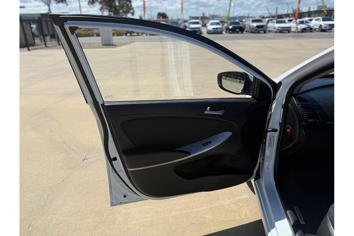 2018 Hyundai Accent Sport RB6