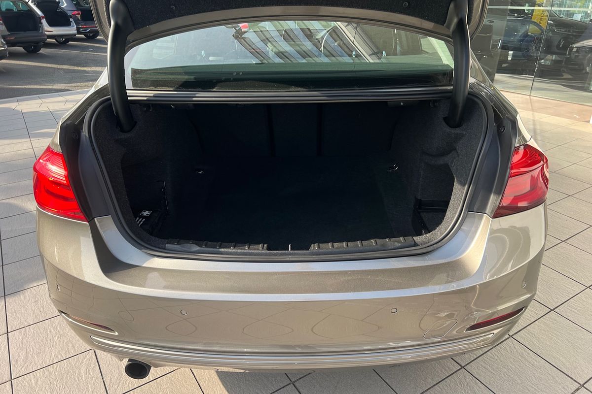 2018 BMW 3 Series 318i Sport Line F30 LCI