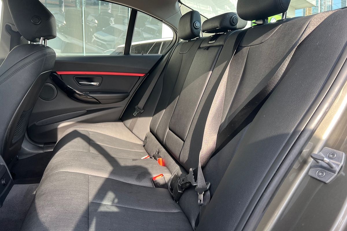 2018 BMW 3 Series 318i Sport Line F30 LCI