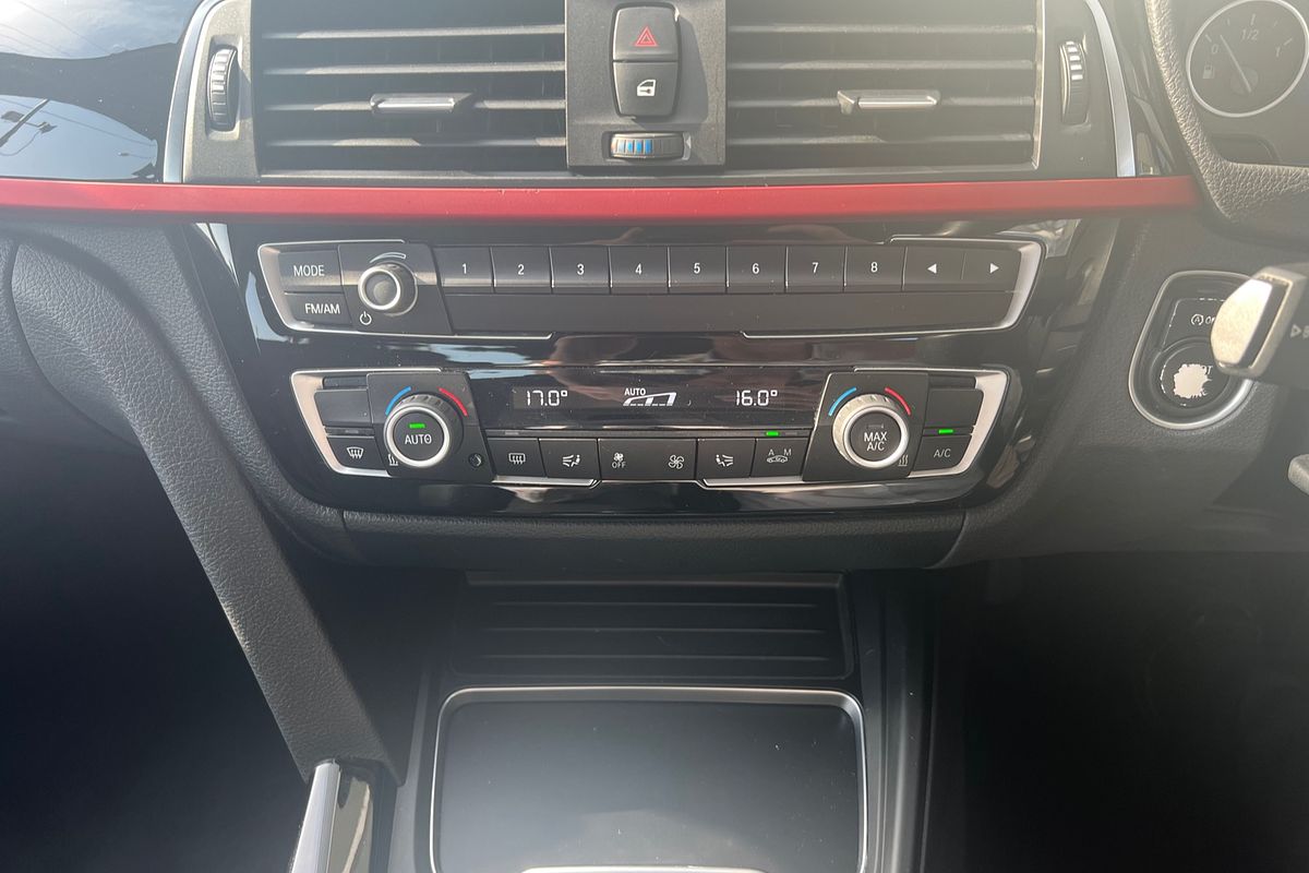 2018 BMW 3 Series 318i Sport Line F30 LCI