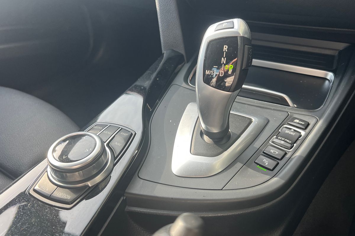 2018 BMW 3 Series 318i Sport Line F30 LCI