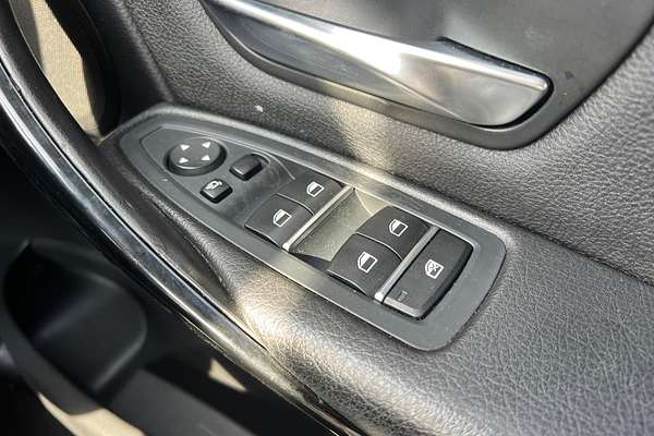 2018 BMW 3 Series 318i Sport Line F30 LCI