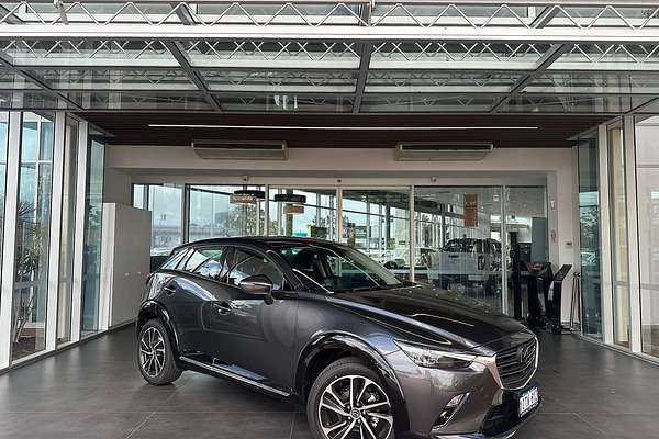 2024 Mazda CX-3 G20 Akari DK